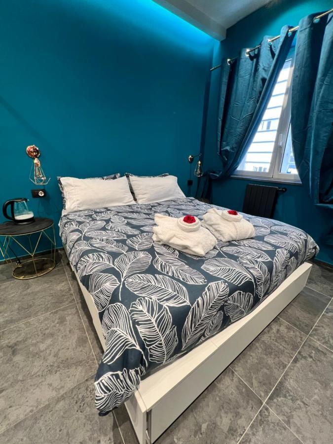 Orlando Relais Bed & Breakfast เนเปิลส์ ภายนอก รูปภาพ